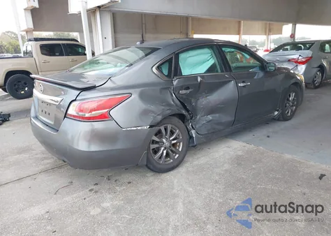 2015 Nissan Altima 2.5 S из США, поврежденный, VIN 1N4AL3AP0FC186595